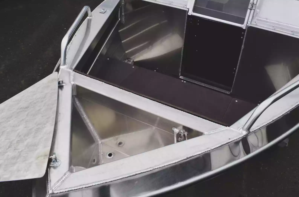 Алюминиевый катер Neman-400 DC в Комсомольске-на-Амуре