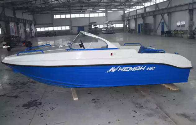Комбинированный катер Neman-450 в Комсомольске-на-Амуре