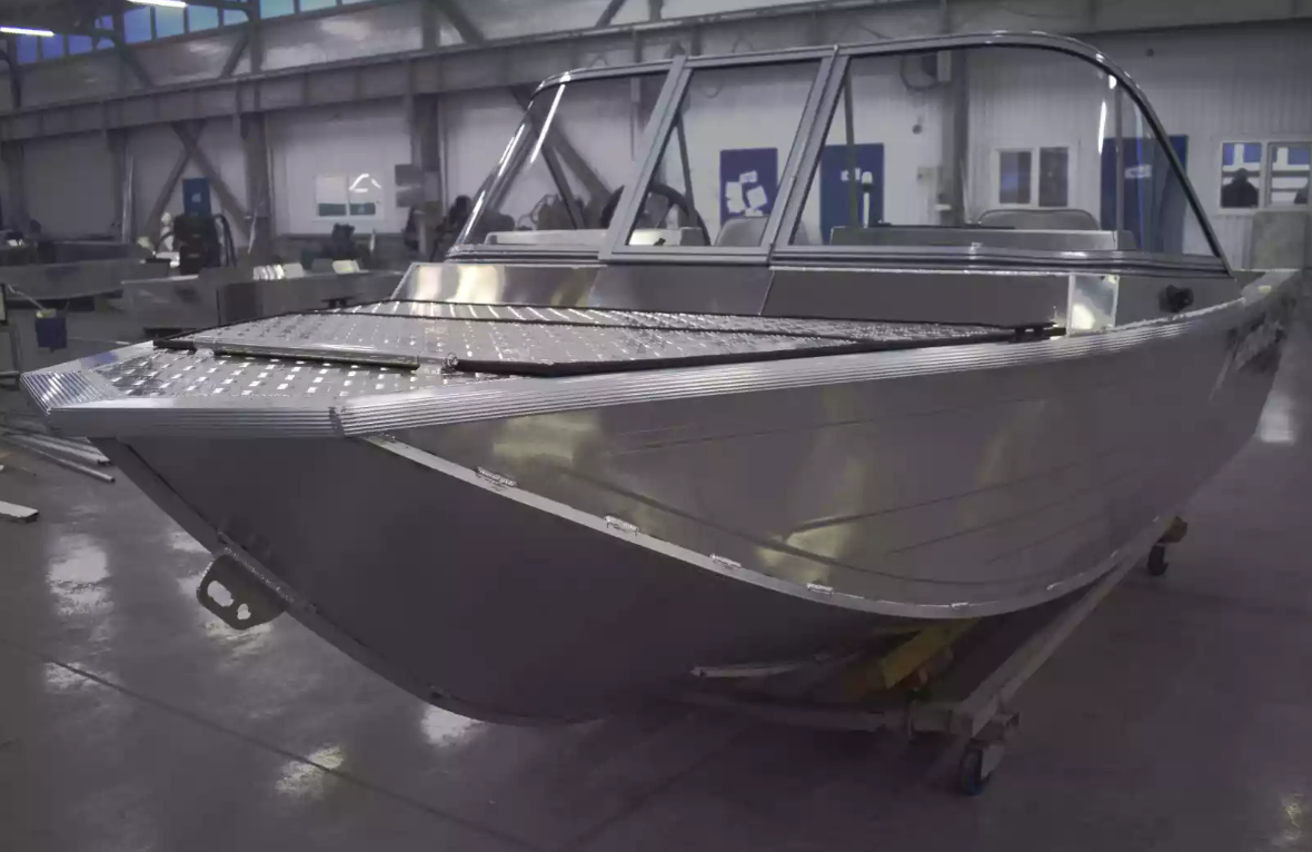 Алюминиевый катер Неман-450 DC NEW без покраски в Комсомольске-на-Амуре