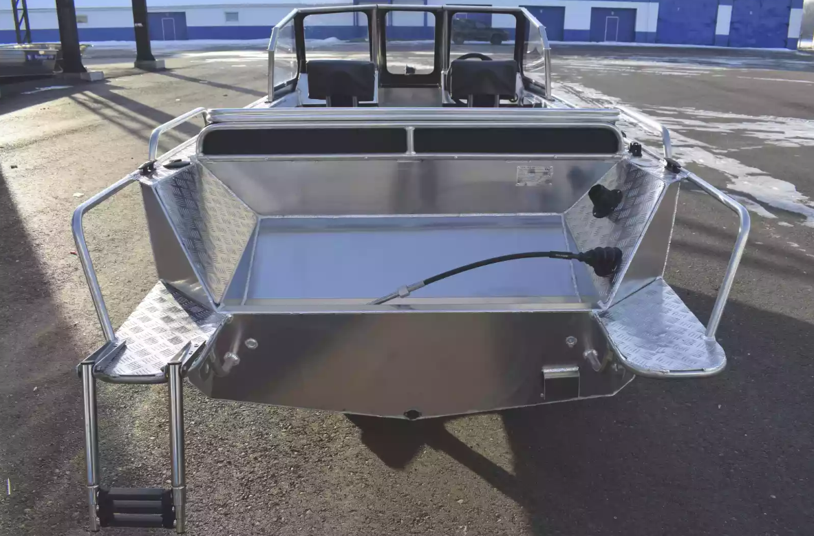 Алюминиевый катер Wyatboat-490 DCM Pro в Комсомольске-на-Амуре
