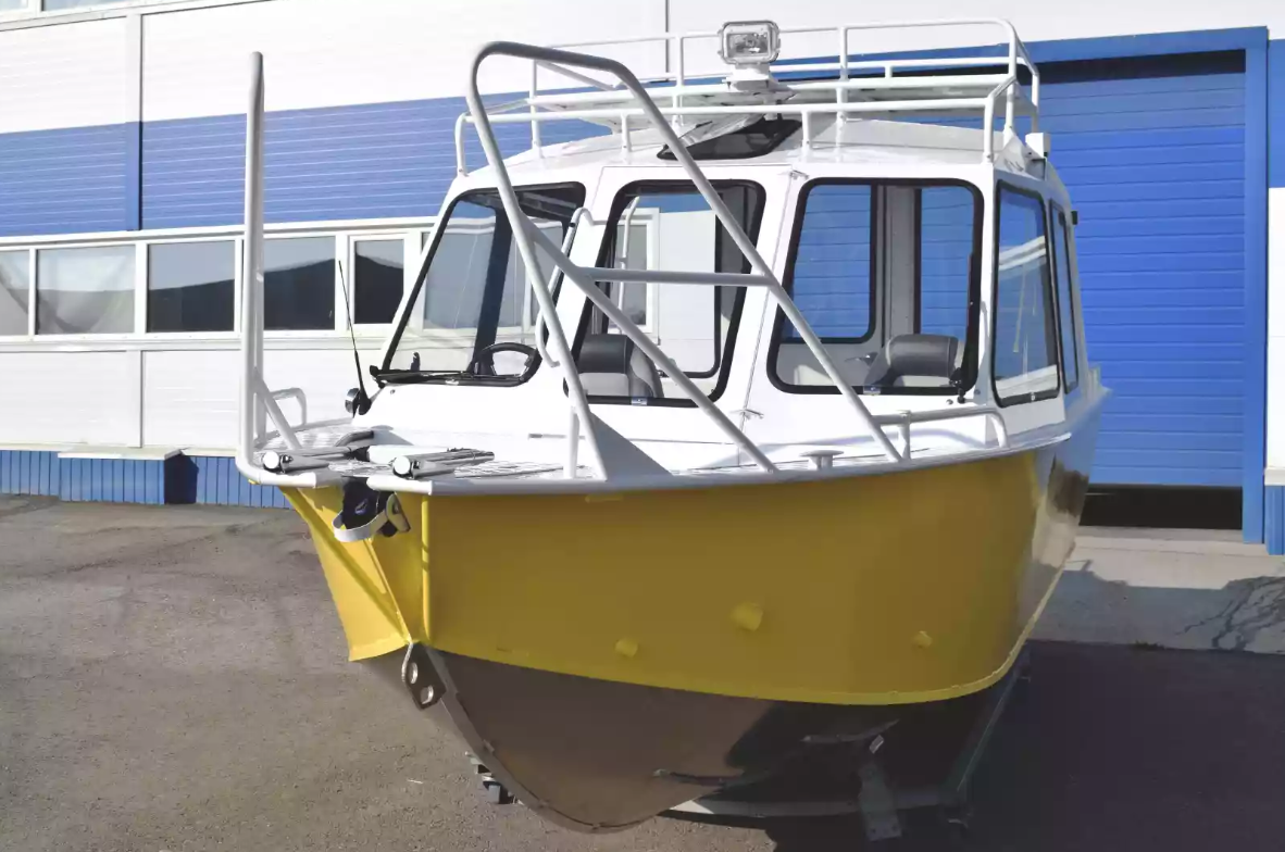 Алюминиевый катер Wyatboat-660 Cabin в Комсомольске-на-Амуре