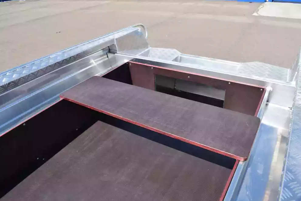 Алюминиевая лодка Wyatboat-390Р Fish в Комсомольске-на-Амуре