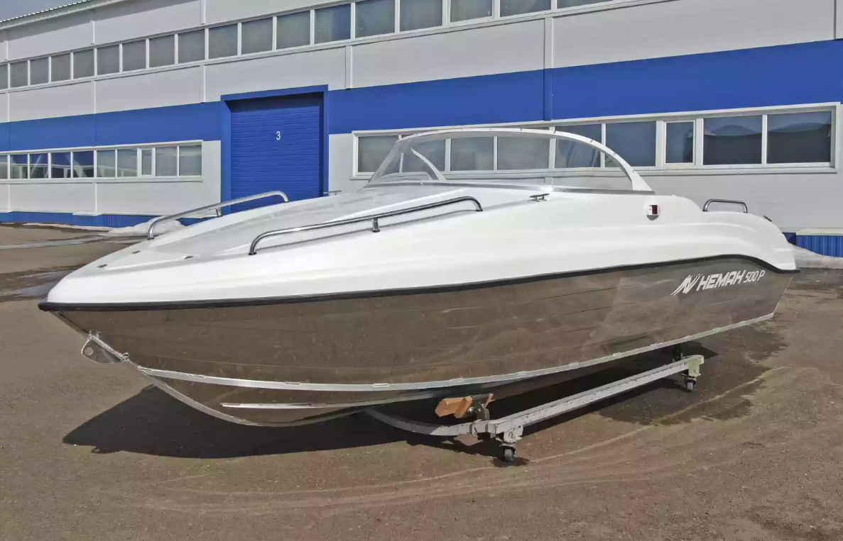 Комбинированный катер Neman-500 P в Комсомольске-на-Амуре