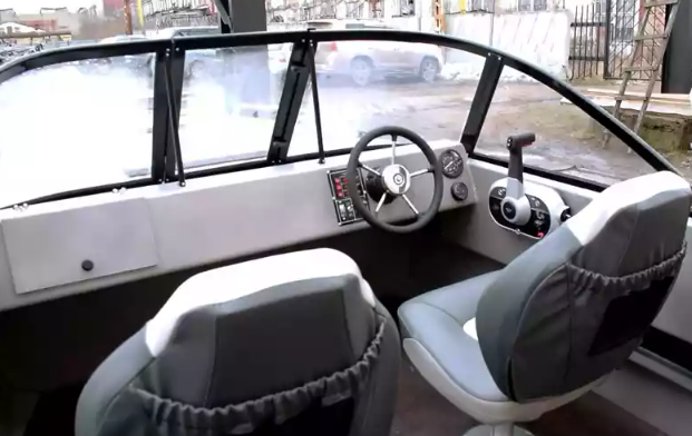 Алюминиевый катер Неман 500 в Комсомольске-на-Амуре