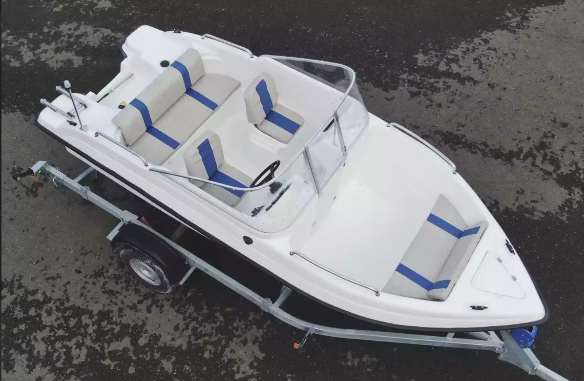 Стеклопластиковый катер Wyatboat-3 DC Open в Комсомольске-на-Амуре