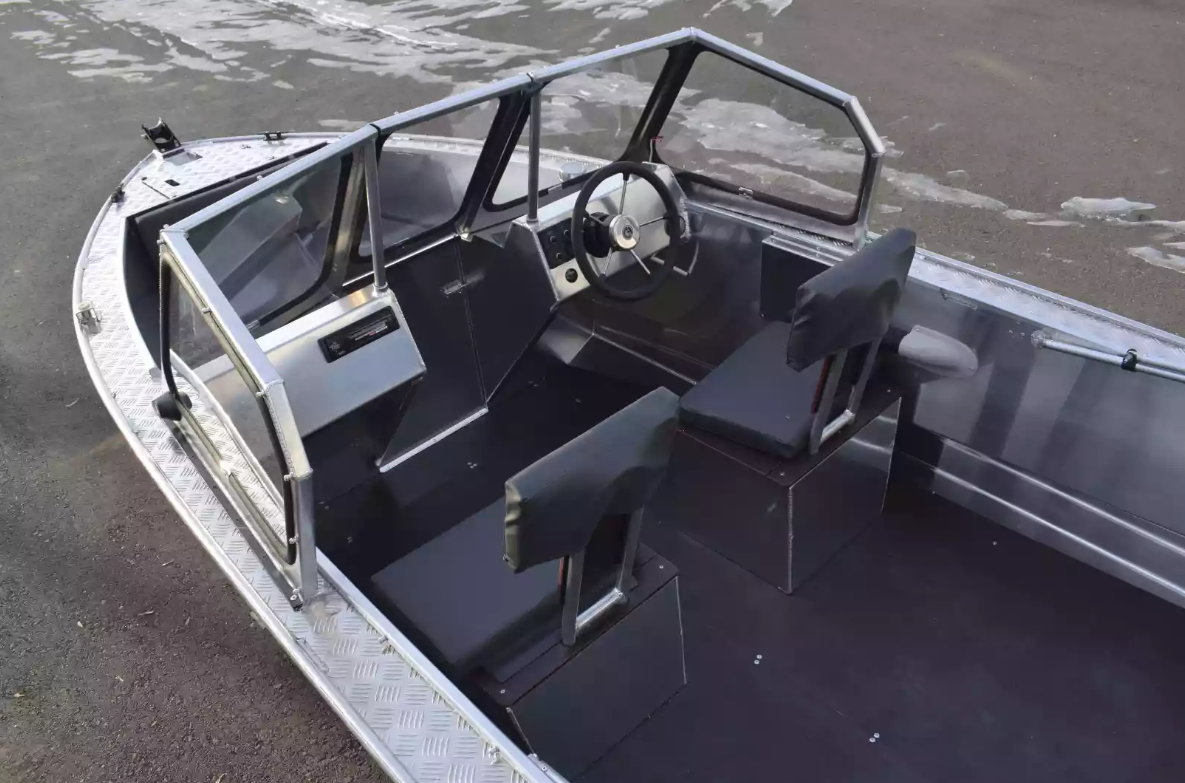 Алюминиевый катер Wyatboat-490 DCM Pro в Комсомольске-на-Амуре