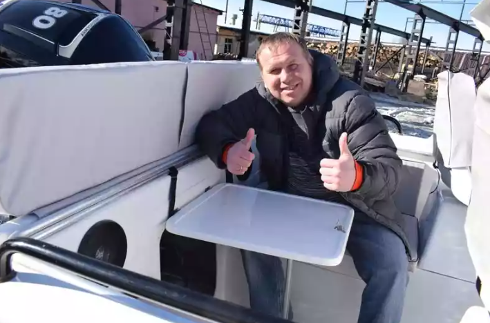 Комбинированный катер Neman-500 с каютой в Комсомольске-на-Амуре