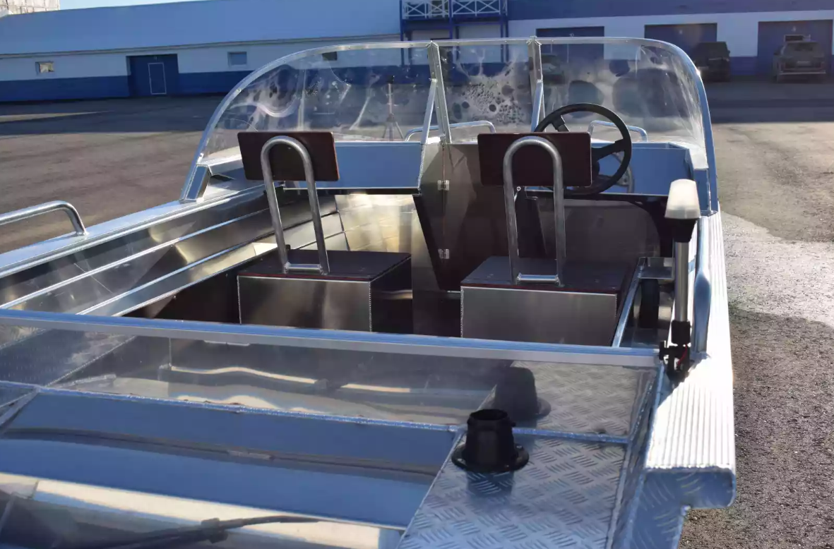 Алюминиевый катер Wyatboat-460 DCM NEW в Комсомольске-на-Амуре