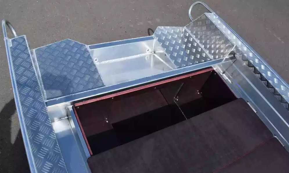 Алюминиевая лодка Wyatboat-390Р Fish в Комсомольске-на-Амуре