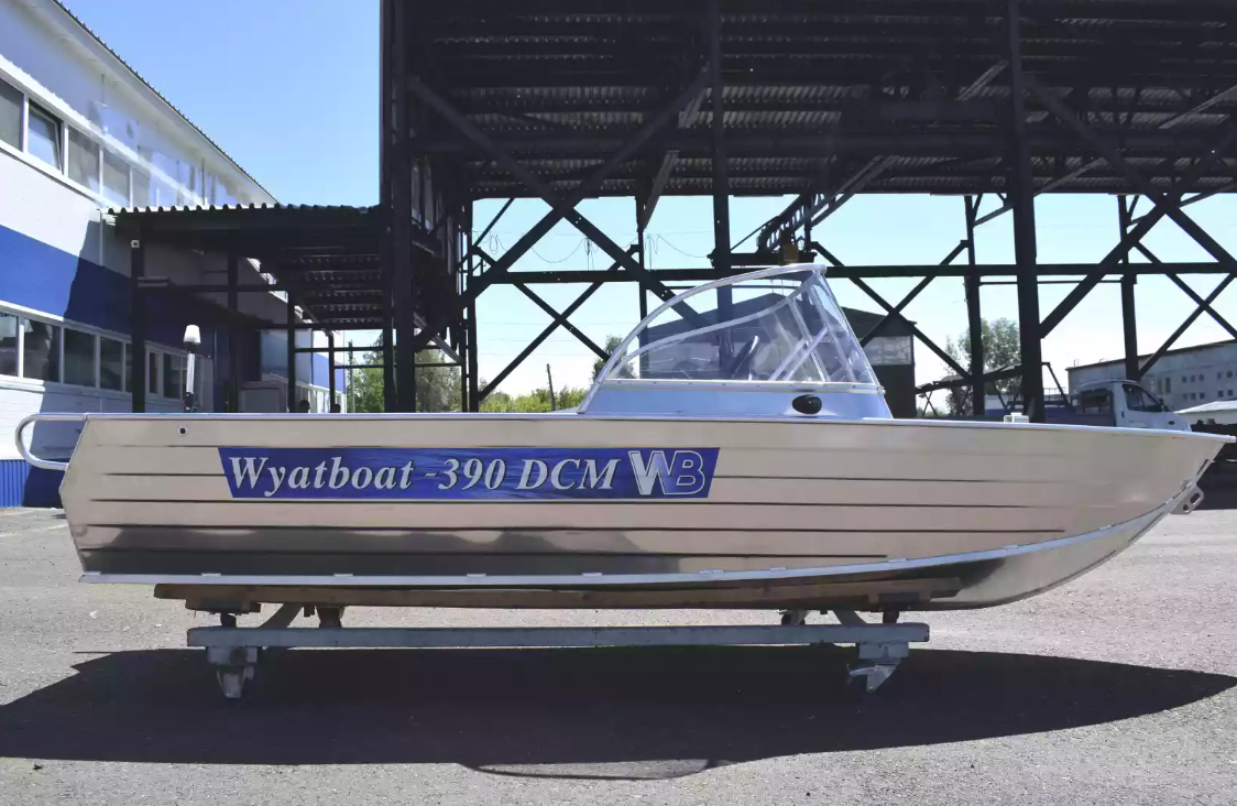 Алюминиевая лодка Wyatboat-390 DCM в Комсомольске-на-Амуре