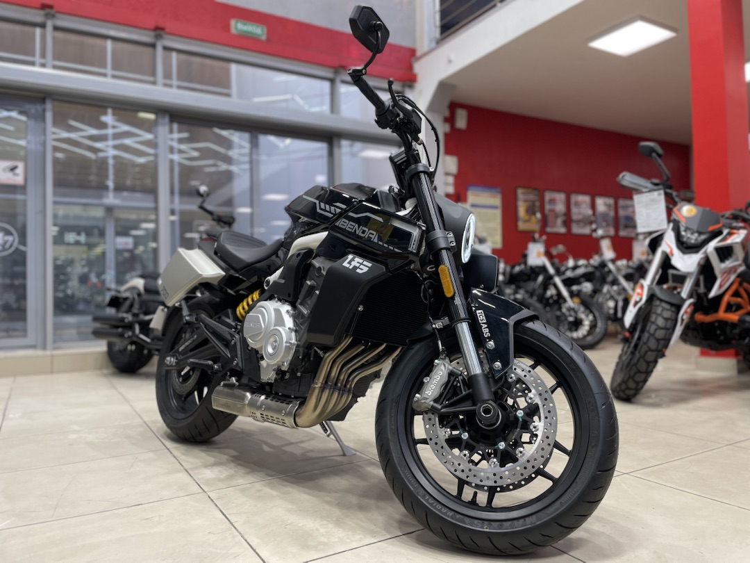 Мотоцикл Benda LFS 700 в Комсомольске-на-Амуре