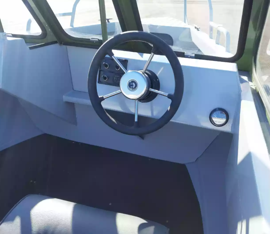 Алюминиевый катер Неман-550 DC Pro в Комсомольске-на-Амуре