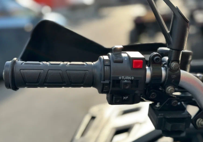 Квадроцикл GBM CROSS HILL 300 NEW PREMIUM в Комсомольске-на-Амуре