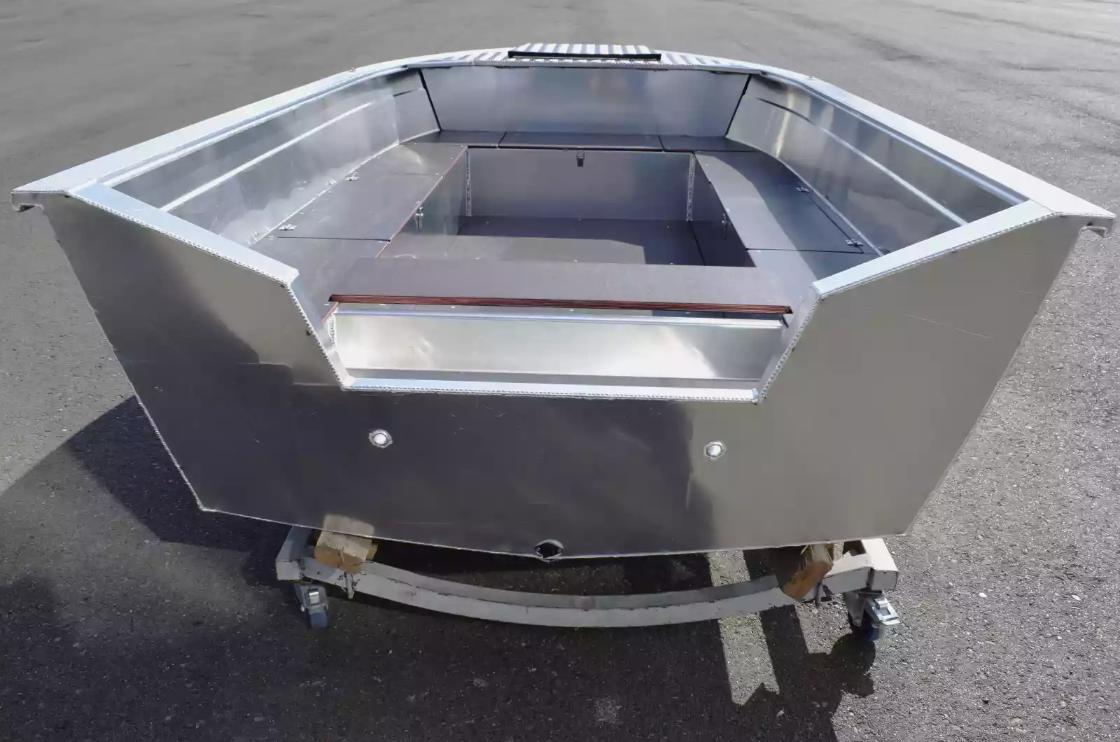 Алюминиевая лодка Неман-400 Р PRO в Комсомольске-на-Амуре