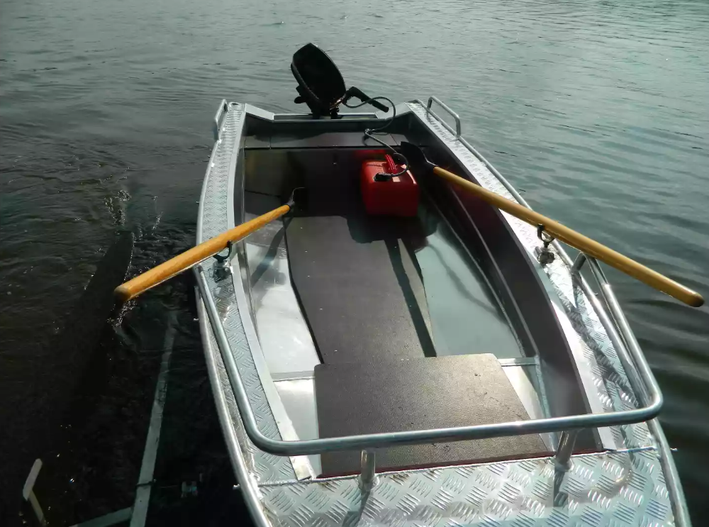 Алюминиевая лодка Wyatboat-390 У в Комсомольске-на-Амуре