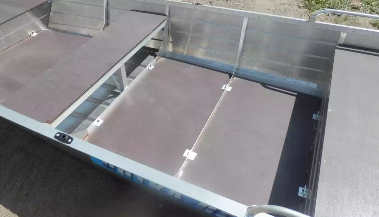 Алюминиевая лодка Вятка-Профи 32 в Комсомольске-на-Амуре