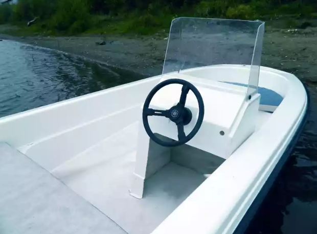 Стеклопластиковый катер Тримаран Wyatboat 430 C в Комсомольске-на-Амуре