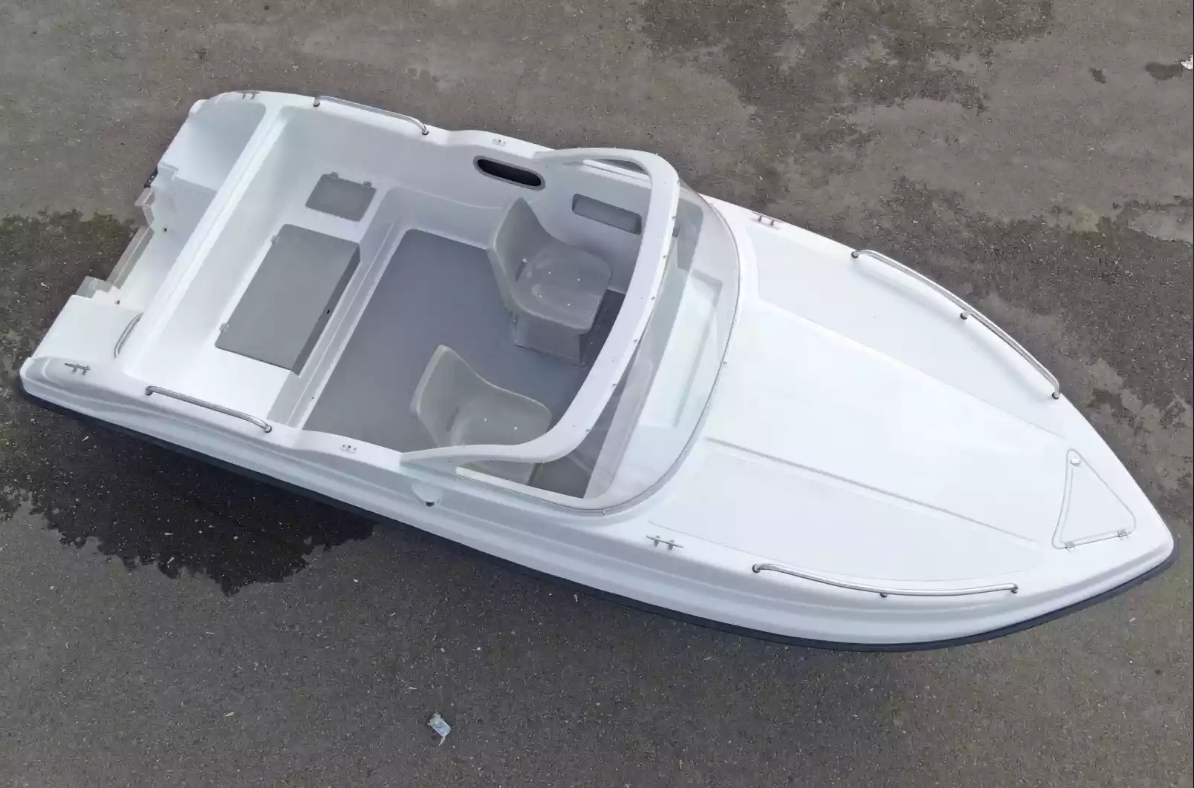 Комбинированный катер Neman-500 P в Комсомольске-на-Амуре