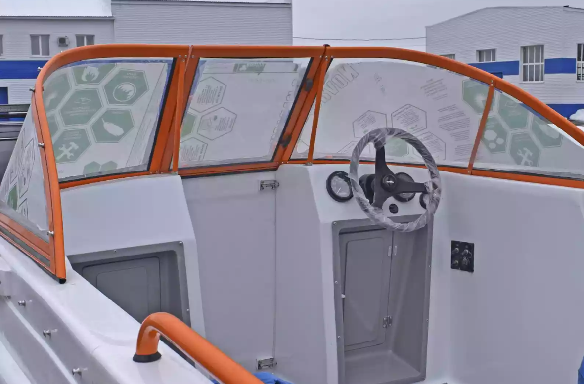 Комбинированный катер Neman-500 Open в Комсомольске-на-Амуре