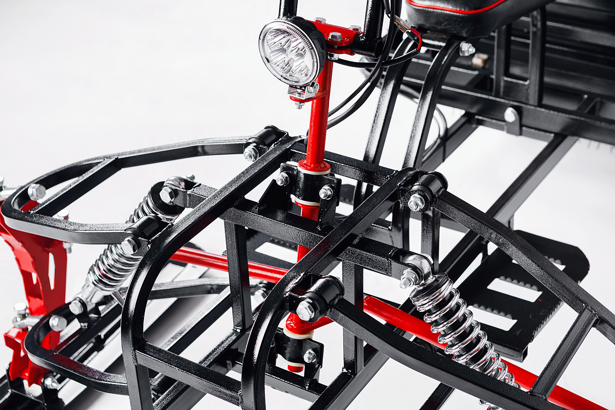 Лыжный модуль IKUDZO с подогревом ручек пластиковые лыжи в Комсомольске-на-Амуре