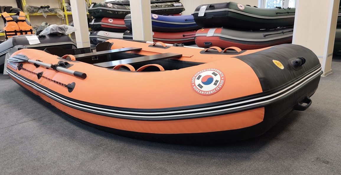 КОМПЛЕКТ ЛОДКА MISHIMO LITE 315 + МОТОР 5л.с в Комсомольске-на-Амуре