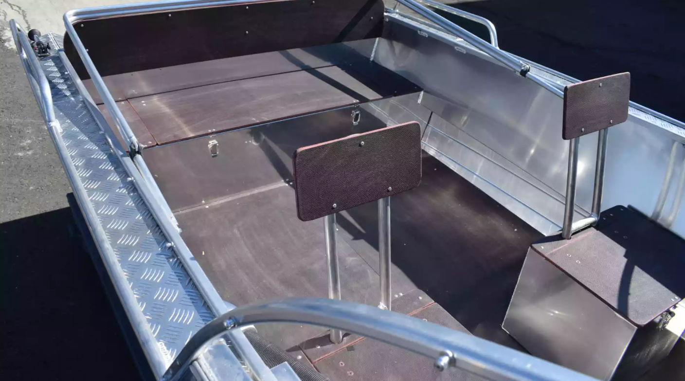 Алюминиевый катер Wyatboat-490 DCM в Комсомольске-на-Амуре