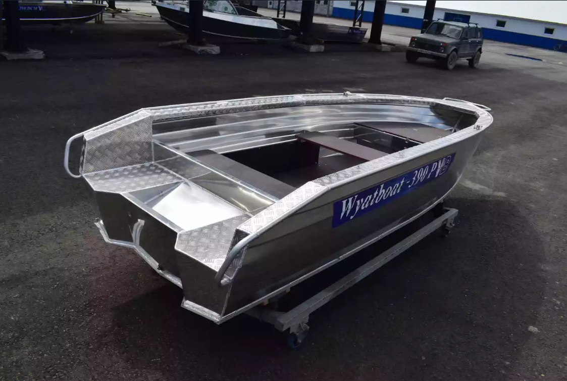 Алюминиевая лодка Wyatboat-390Р Увеличенный борт в Комсомольске-на-Амуре