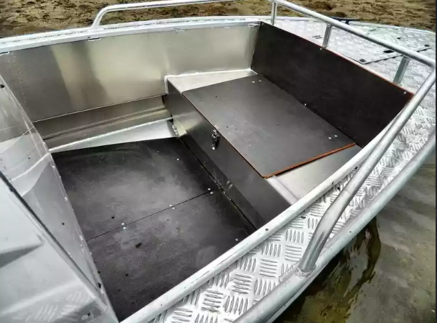 Алюминиевый катер Wyatboat-460 C в Комсомольске-на-Амуре