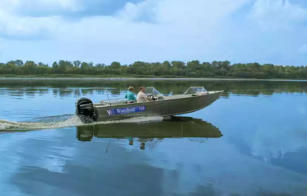 Алюминиевый катер Wyatboat-700 в Комсомольске-на-Амуре