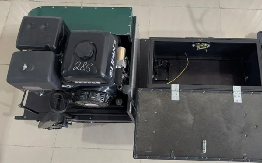 Мотобуксировщик ЕНОТ 4М в Комсомольске-на-Амуре