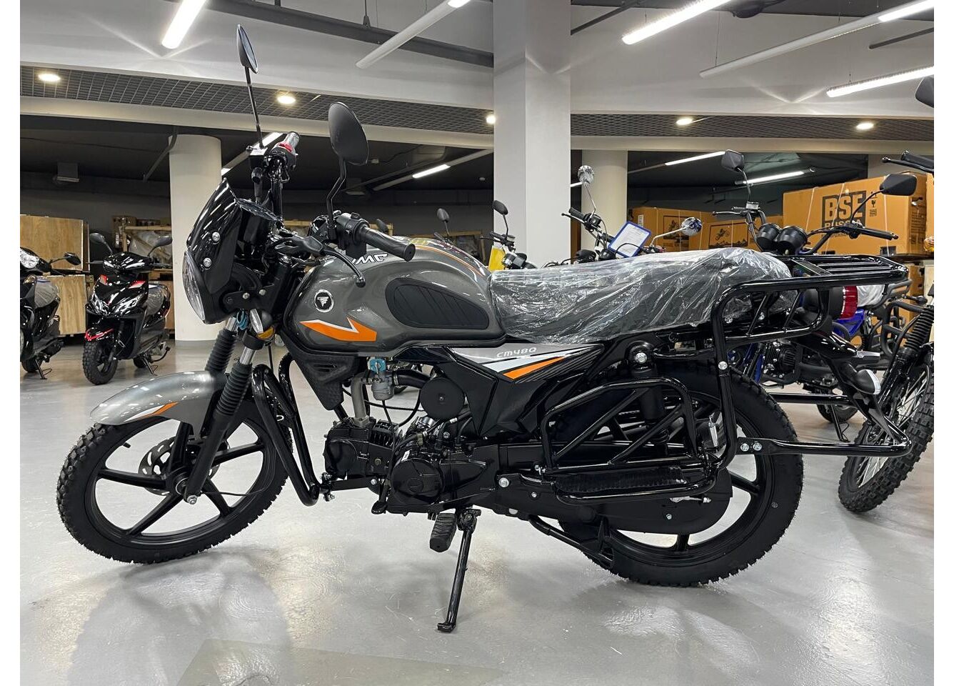 Мопед VMC NOVA 49сс (125сс) Led Full, дисковый тормоз, RKB RATO с баланс. валом, сигнализация в Комсомольске-на-Амуре Мопед VMC NOVA 49сс (125сс) Led Full, дисковый тормоз, RKB RATO с баланс. валом, сигнализация в Комсомольске-на-Амуре