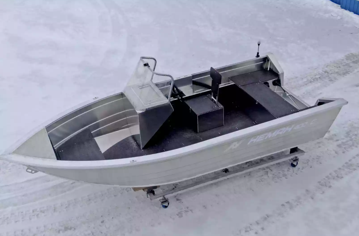 Алюминиевый катер Неман-400 С в Комсомольске-на-Амуре