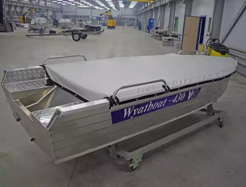 Алюминиевая лодка  Wyatboat-430 Р в Комсомольске-на-Амуре