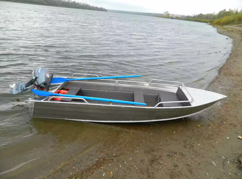 Алюминиевая лодка Wyatboat-390 M в Комсомольске-на-Амуре