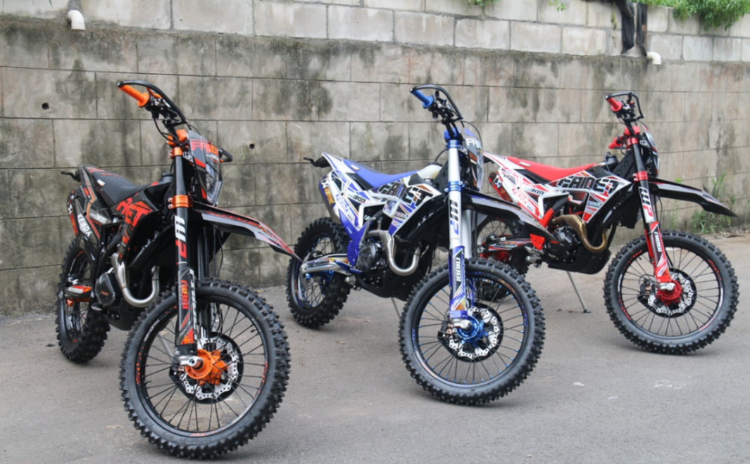 Кроссовый мотоцикл FAIDET NC300S ULTRA KKE в Комсомольске-на-Амуре