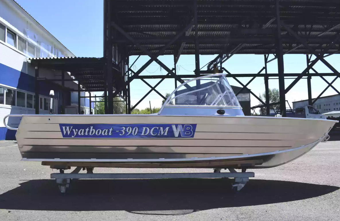 Алюминиевый катер Wyatboat-390 DCM в Комсомольске-на-Амуре
