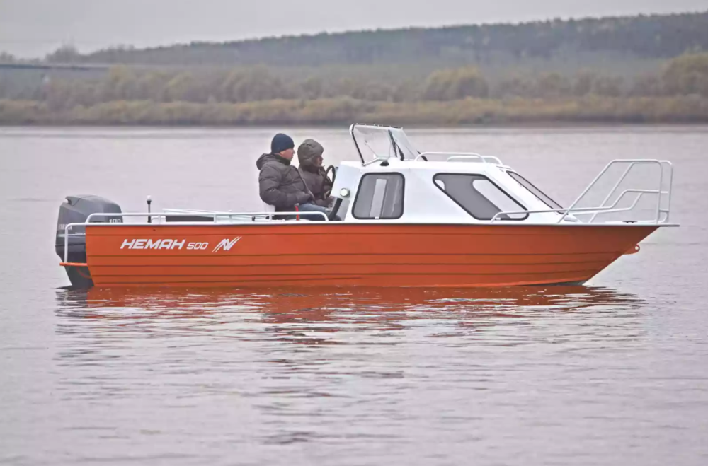 Алюминиевый катер Неман-500 (каютный) в Комсомольске-на-Амуре