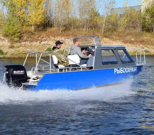 Алюминиевый катер Неман 550 с каютой в Комсомольске-на-Амуре