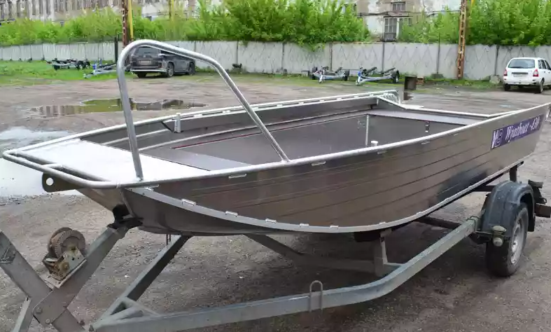 Алюминиевая лодка  Wyatboat-430 Master в Комсомольске-на-Амуре