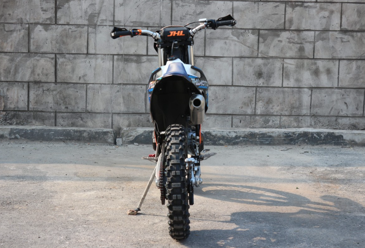 Мотоцикл JHLMOTO JHL Z3 CB250 (172FMM-3A) в Комсомольске-на-Амуре