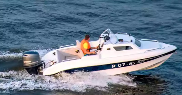 Стеклопластиковый катер Neman-500 в Комсомольске-на-Амуре