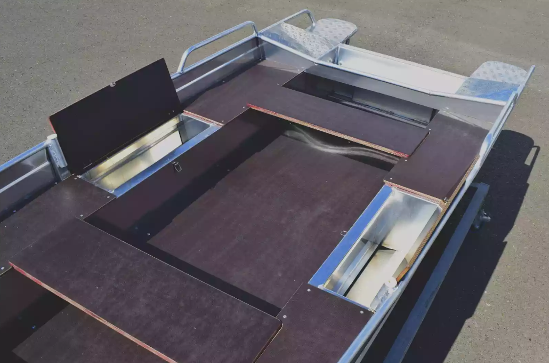 Алюминиевая лодка Wyatboat-390 M в Комсомольске-на-Амуре