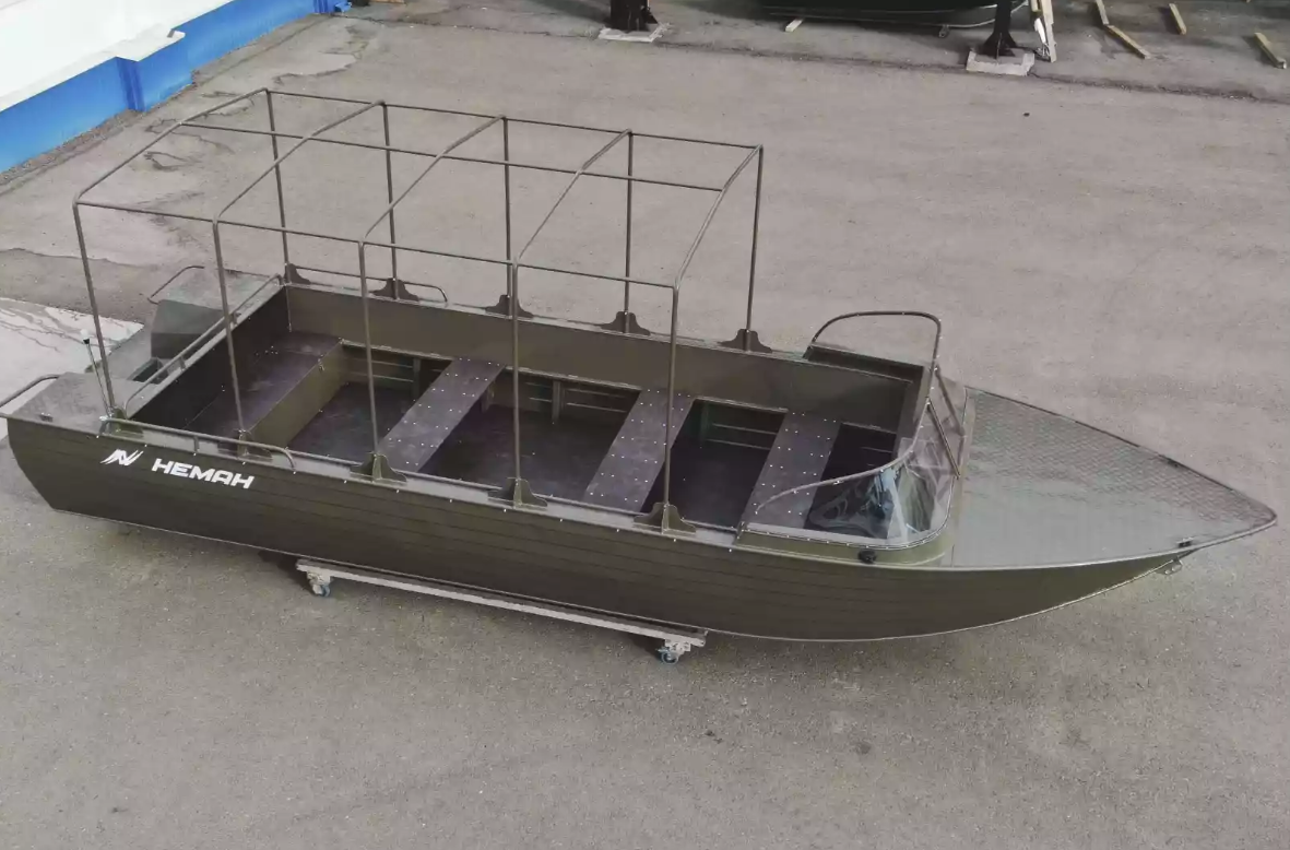 Алюминиевый катер Wyatboat-700 в Комсомольске-на-Амуре