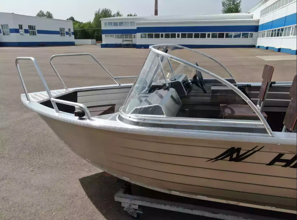 Алюминиевая лодка  Неман-400 DCM NEW в Комсомольске-на-Амуре