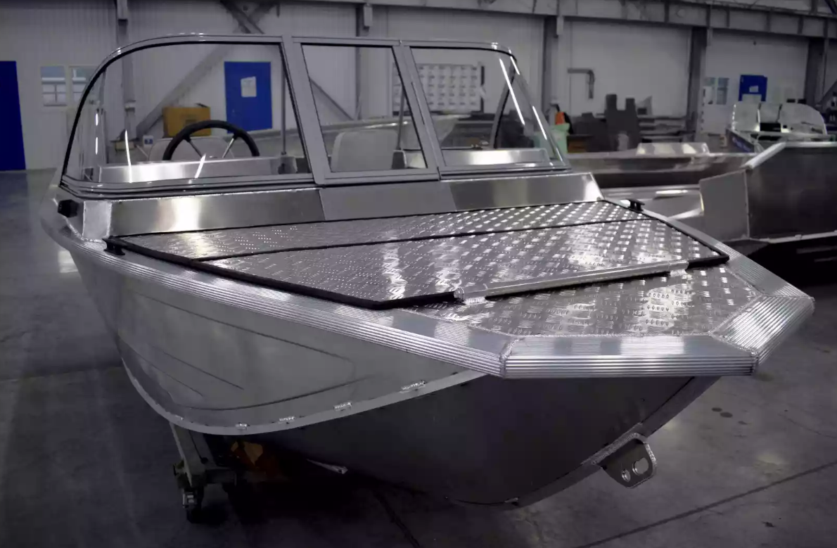 Алюминиевый катер Неман-450 DC NEW без покраски в Комсомольске-на-Амуре