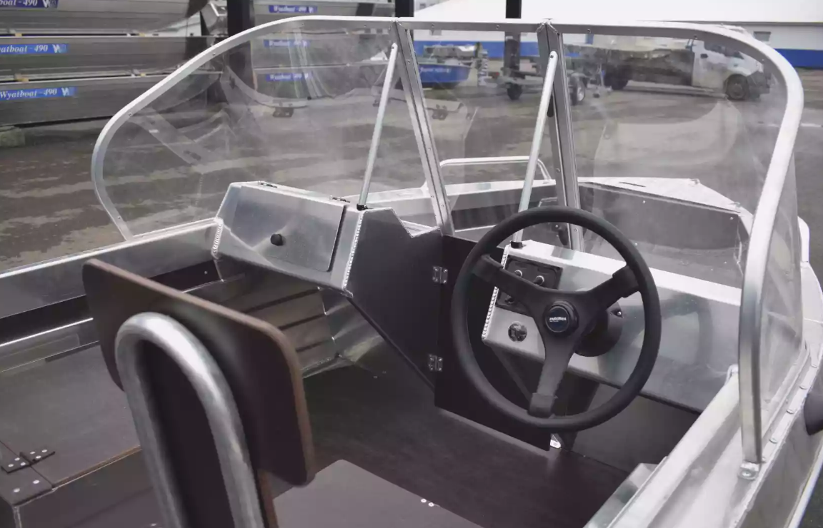 Алюминиевая лодка  Neman-400 DC в Комсомольске-на-Амуре