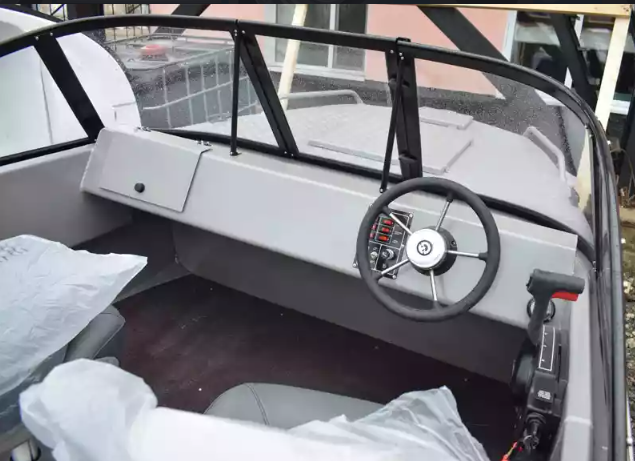 Алюминиевый катер Неман 500 в Комсомольске-на-Амуре