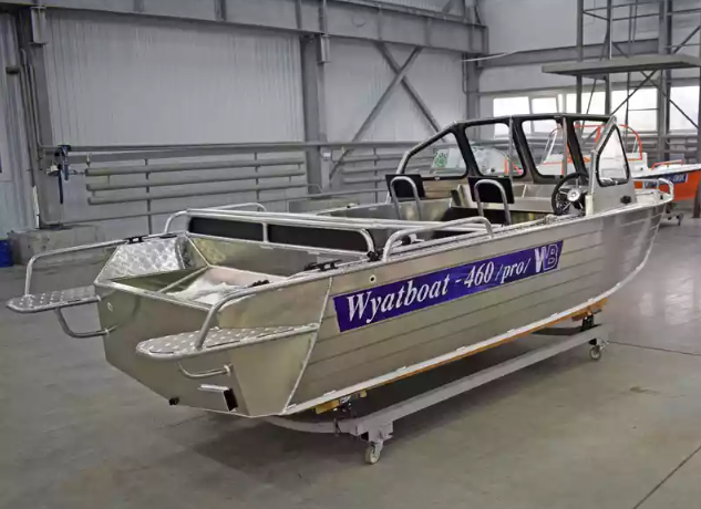Алюминиевый катер Wyatboat-460 DCM Pro в Комсомольске-на-Амуре