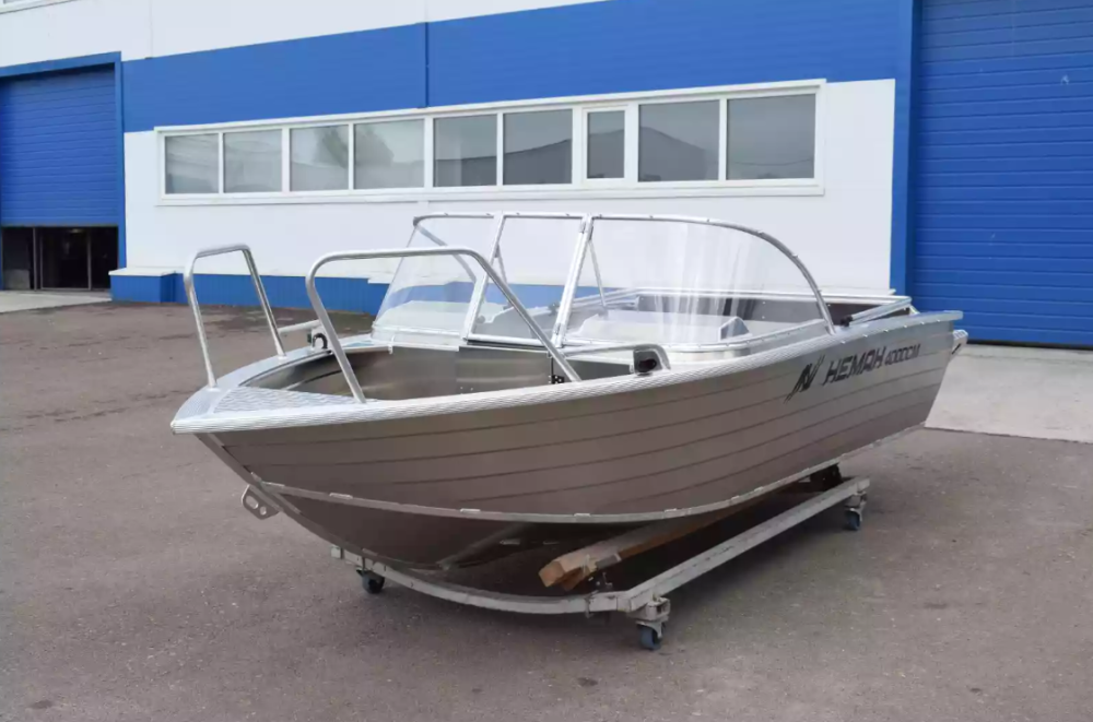 Алюминиевая лодка  Неман-400 DCM NEW в Комсомольске-на-Амуре