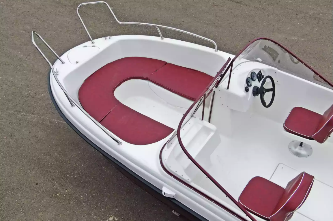 Комбинированный катер Neman-530 Open в Комсомольске-на-Амуре